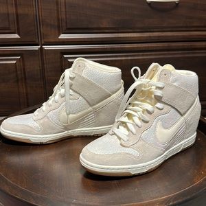 Nike Dunk High Sneakers